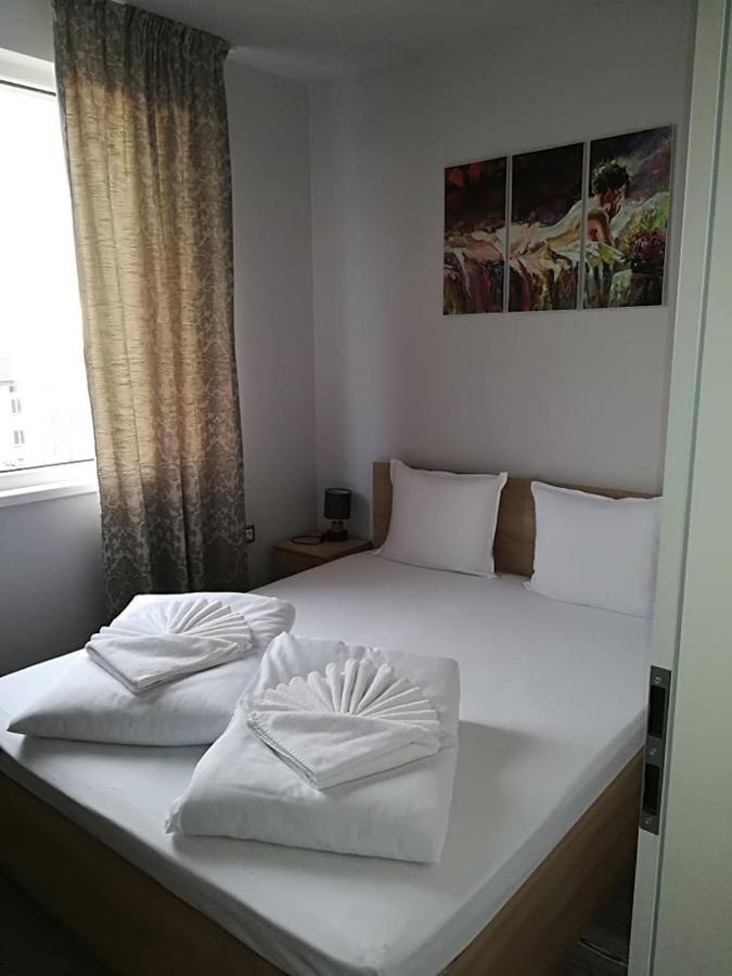 Astoria Aparthotel Khisaria Eksteriør bilde